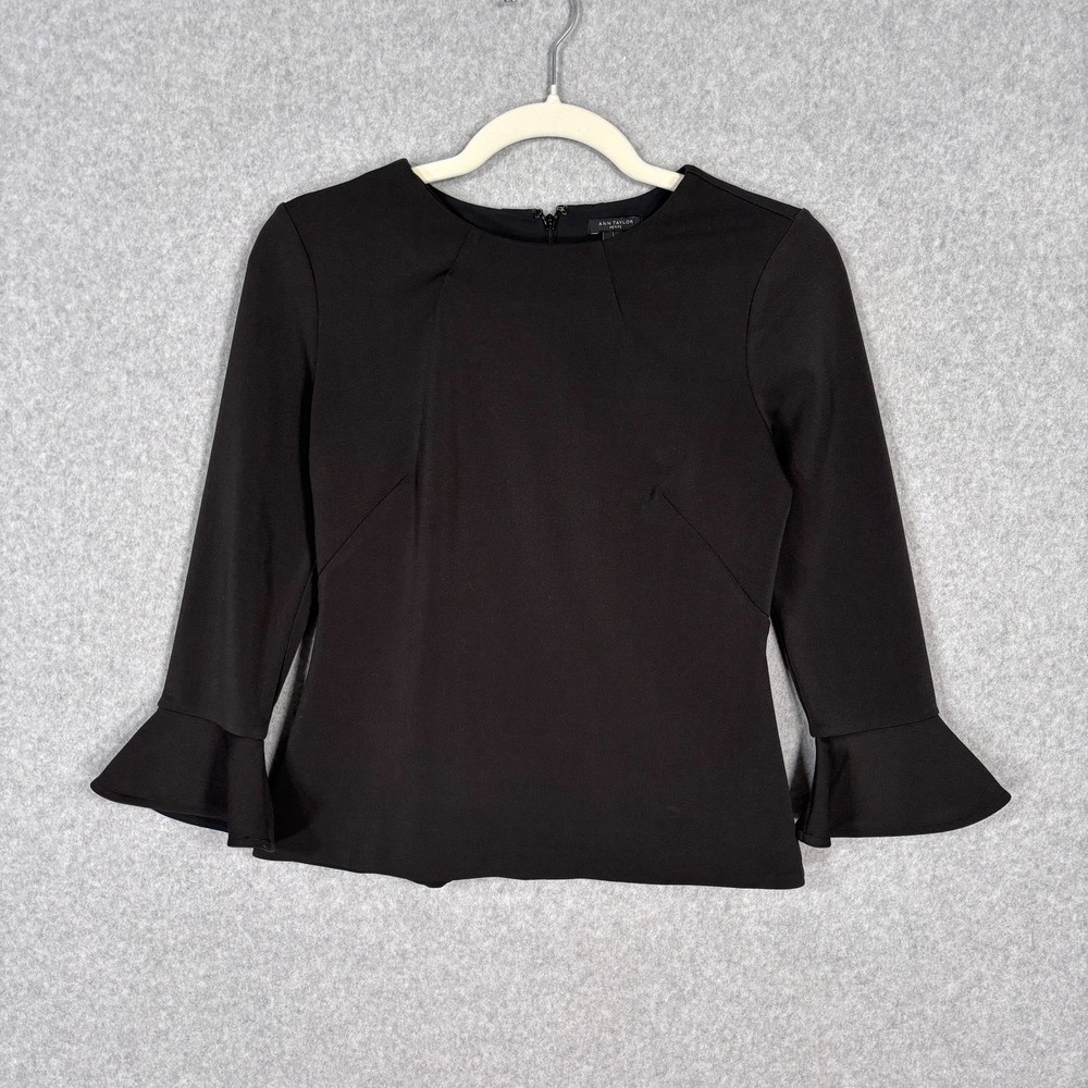 Ann Taylor Crepe Knit‎ Peplum Top XSP Bell Sleeve Feminine Romantic Minimalist